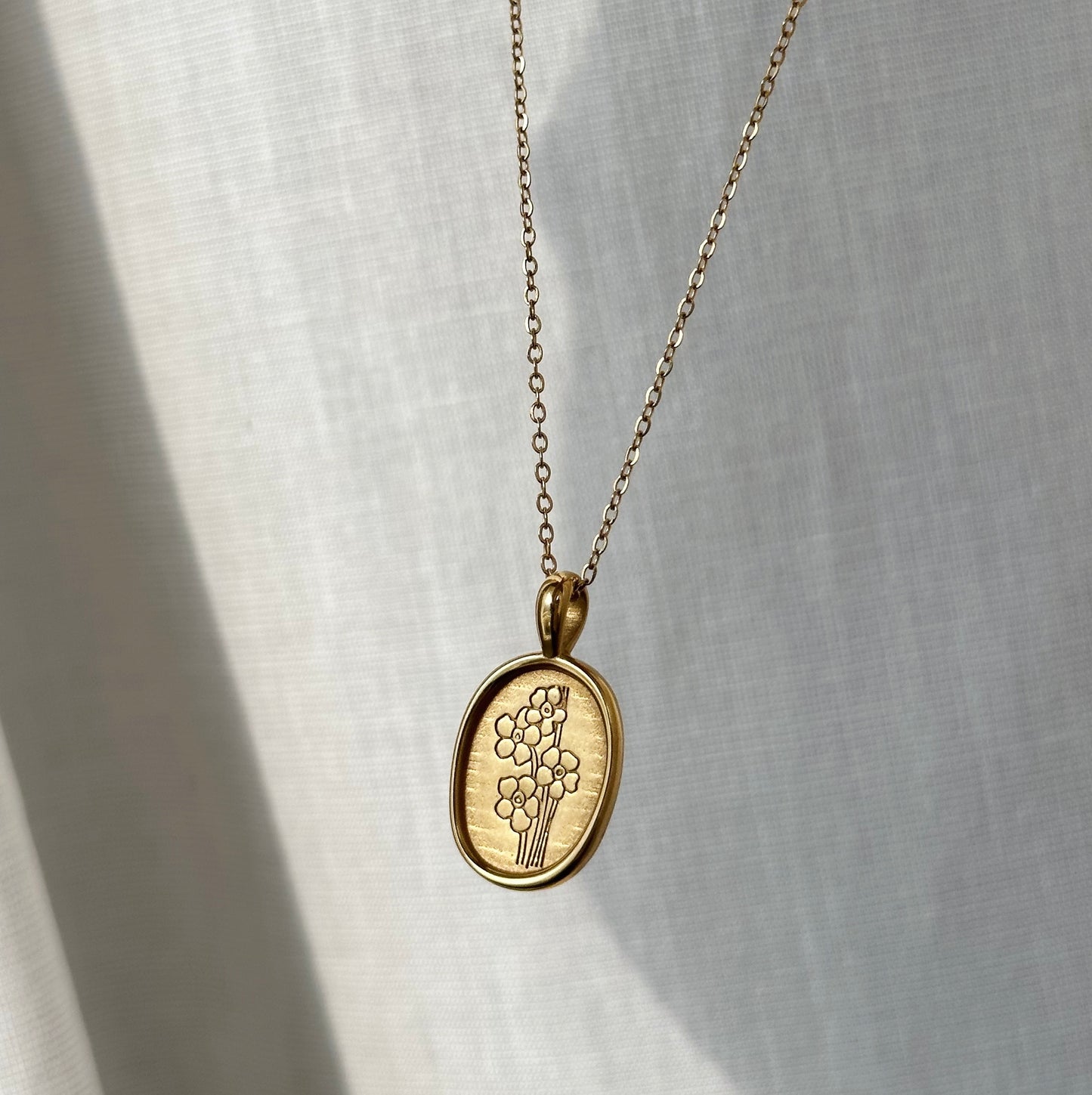 Flower Pendant Necklace