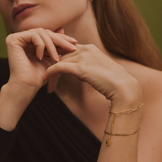 Thin Snake Chain Bracelet