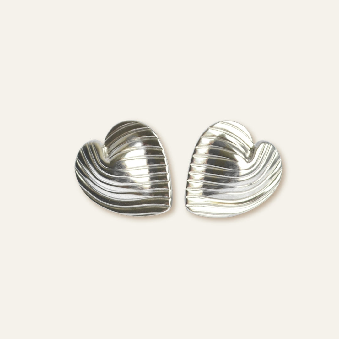 Silver Ribbed Heart Earrings