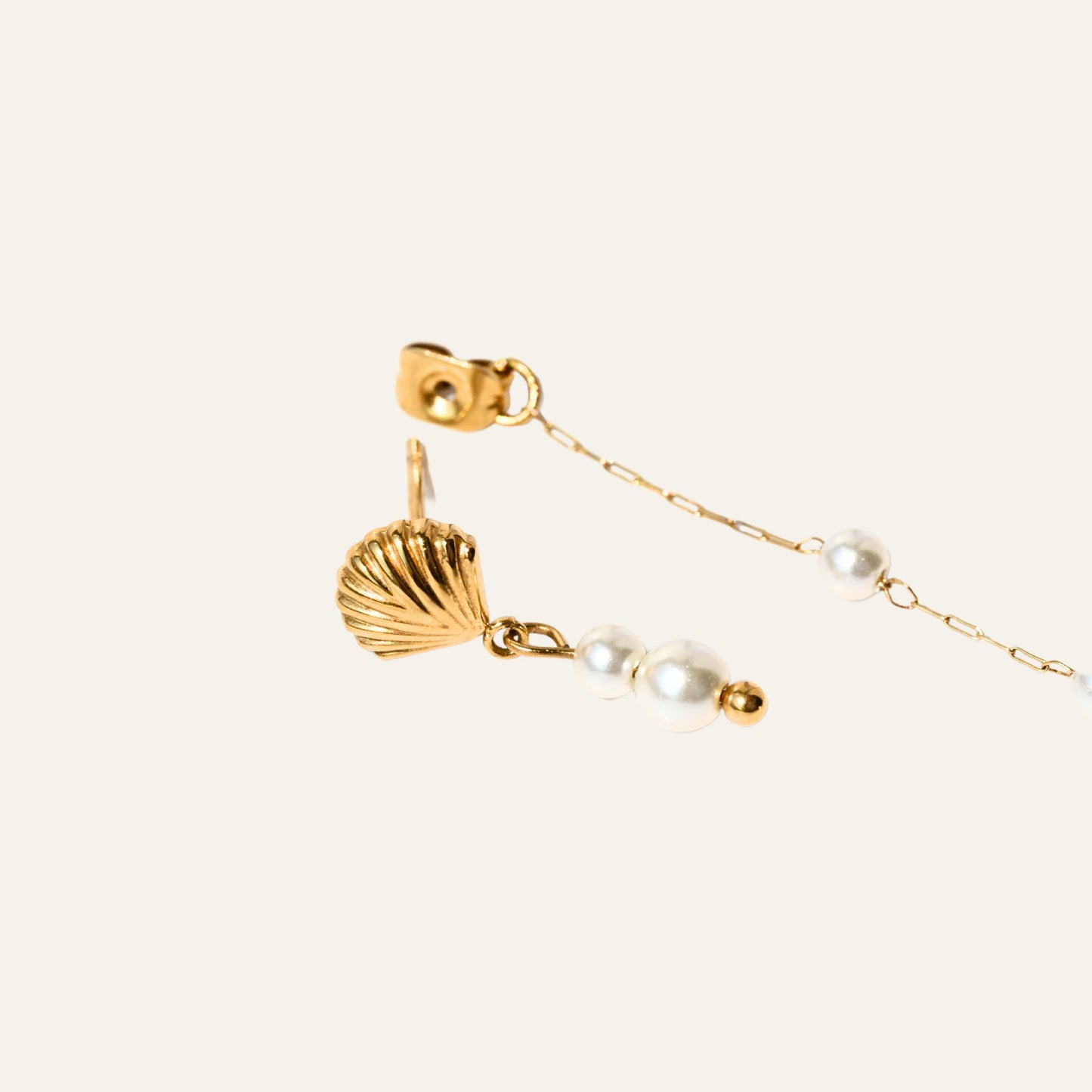 Shell and Pearls Earrings