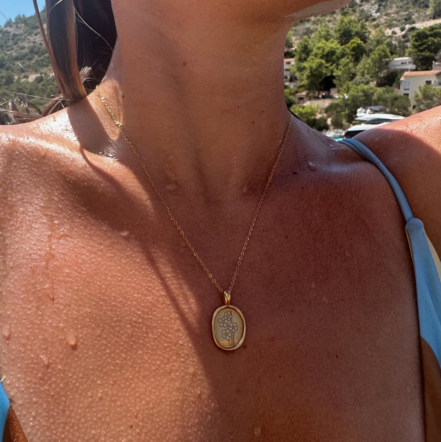 Flower Pendant Necklace