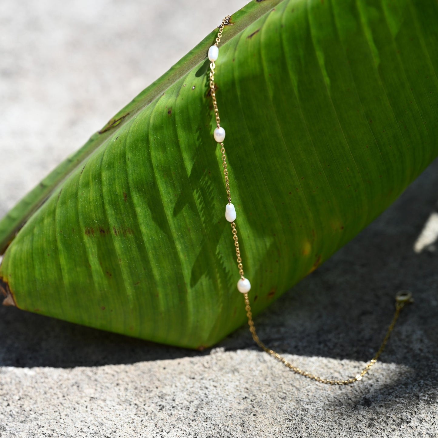 Small Pearls Chain Necklace