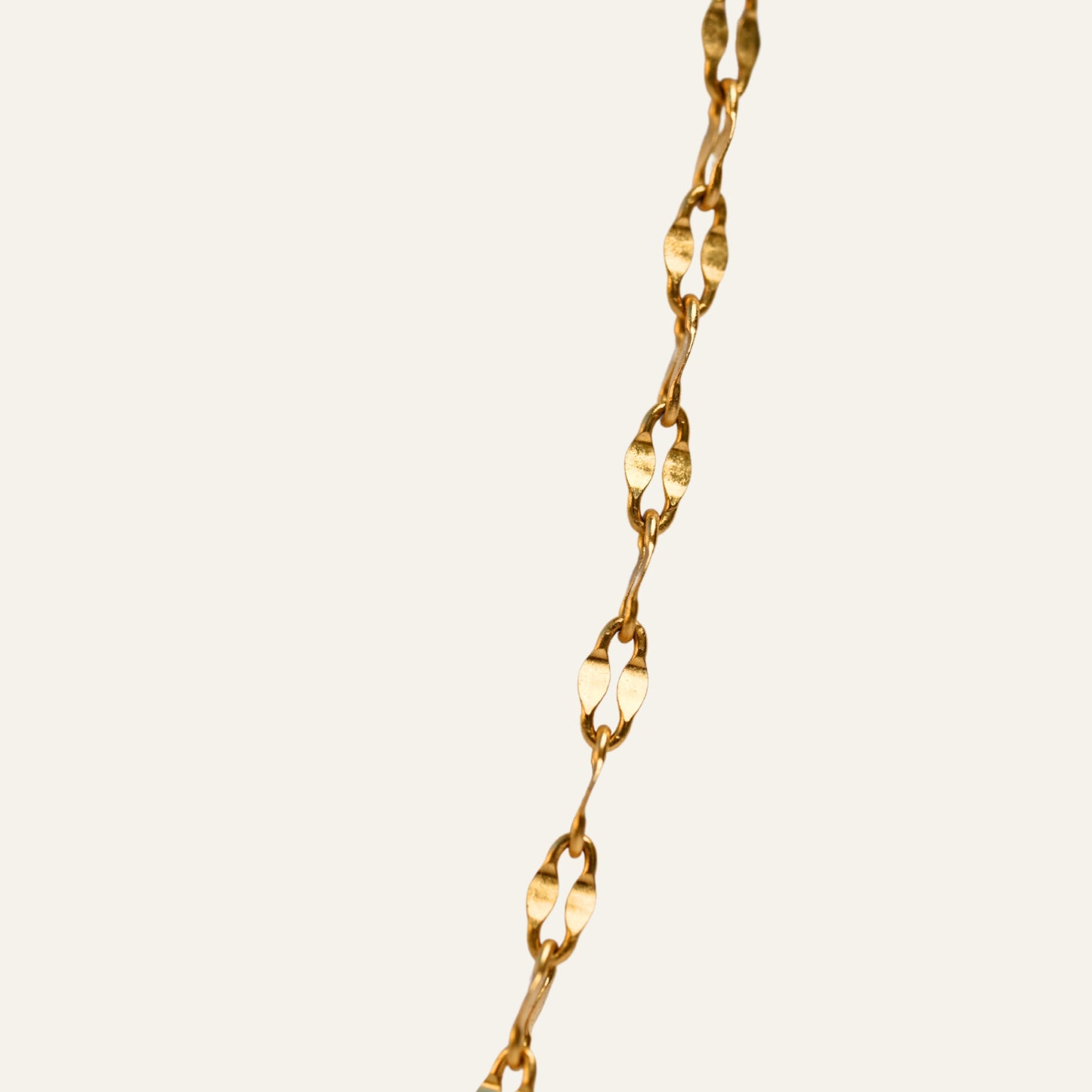 Cross Link Necklace