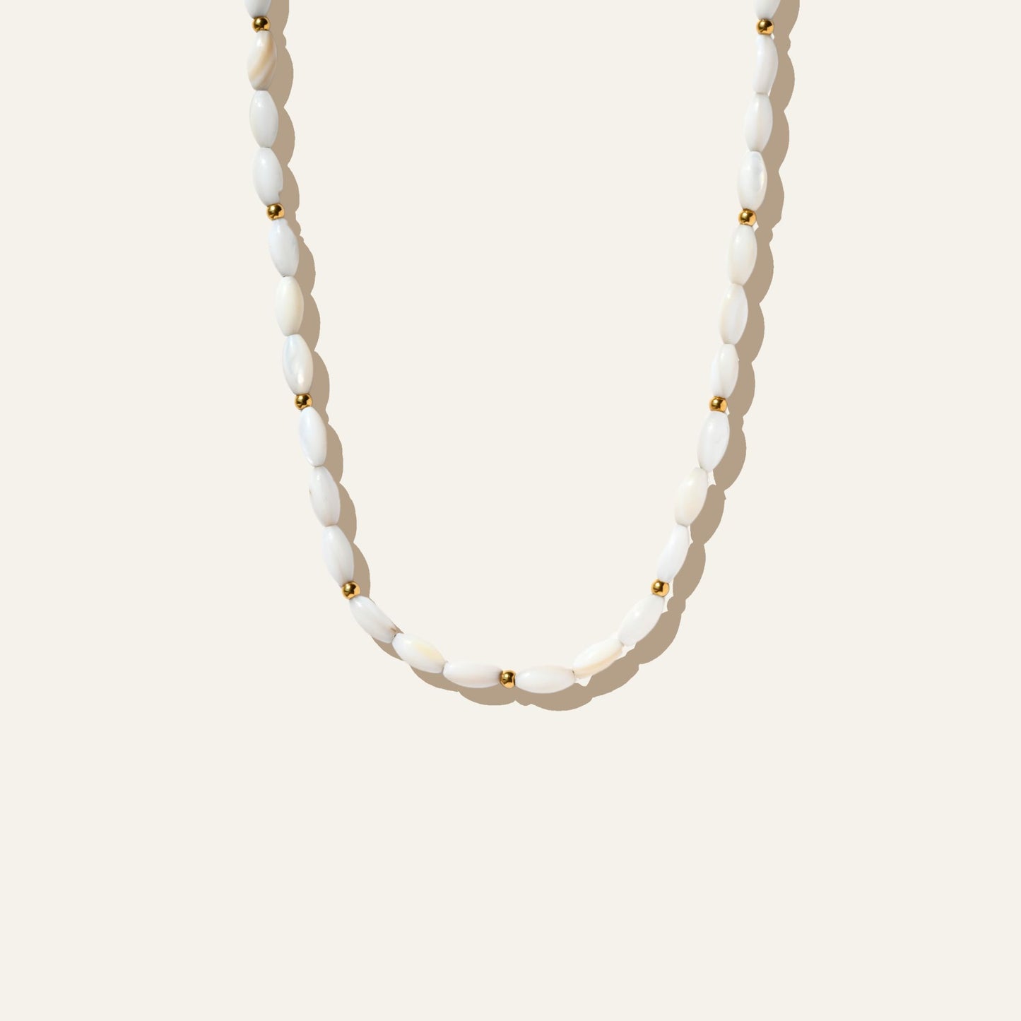 Oval Shell Pearl Necklace