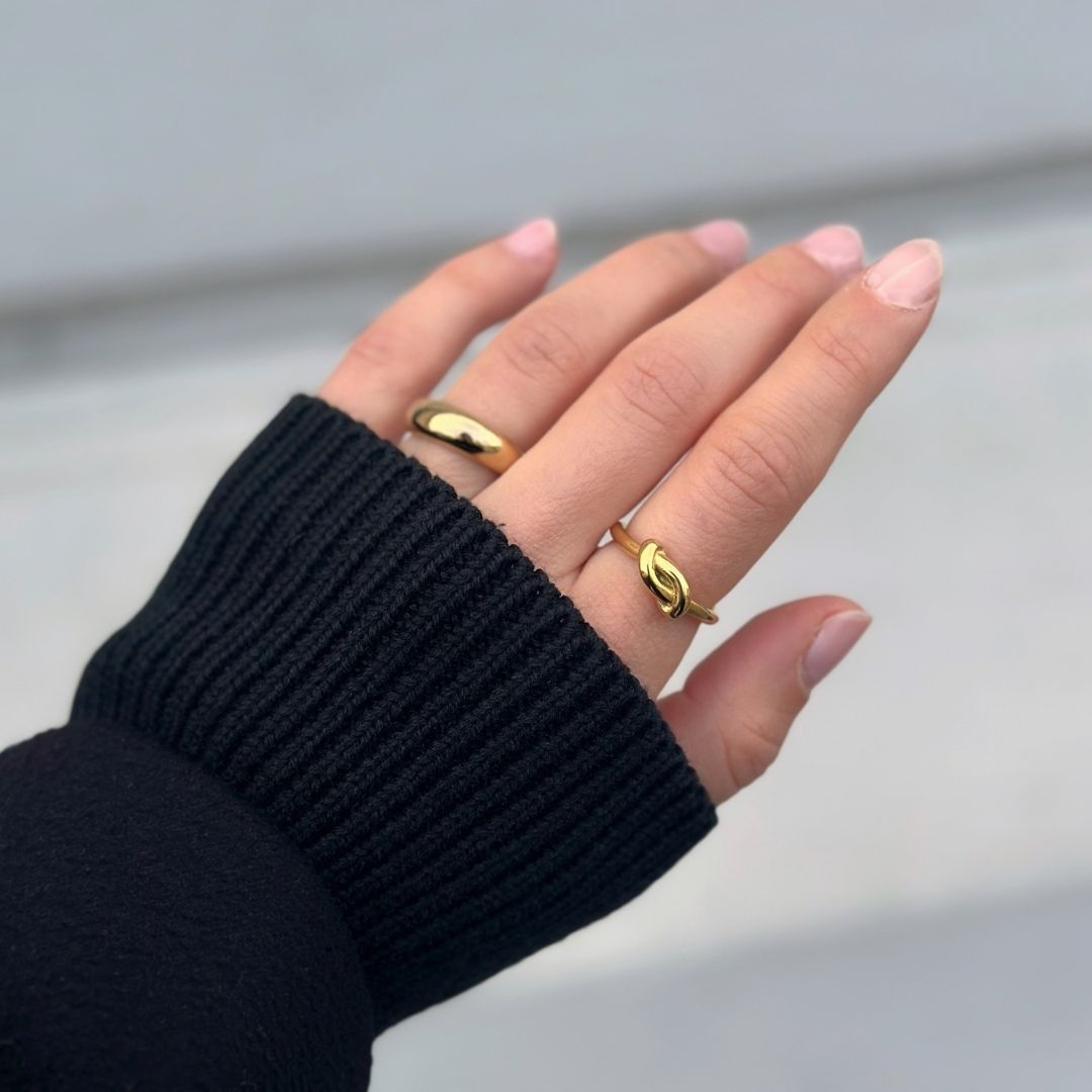 Knot Ring