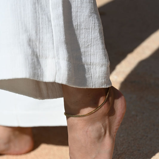 Minimalistic Chain Anklet