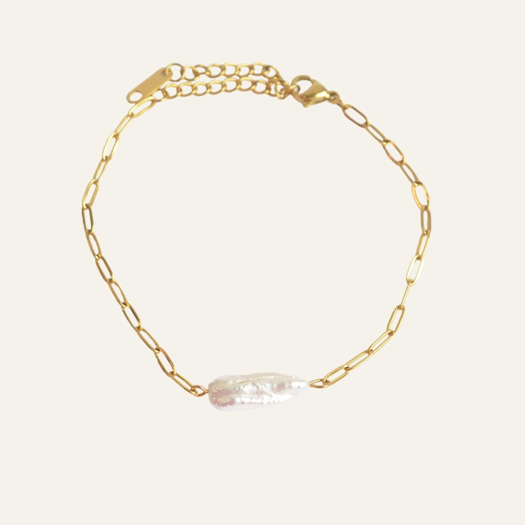 Pearl Paper Pin Bracelet