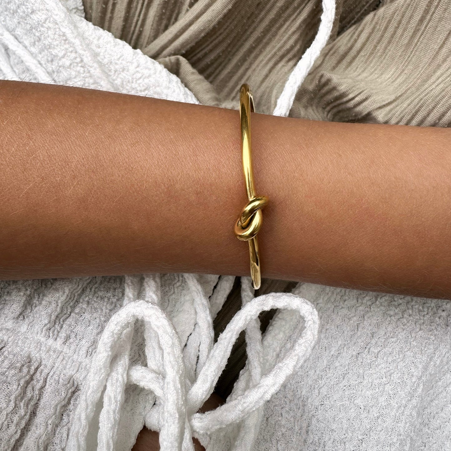 Knot Bangle