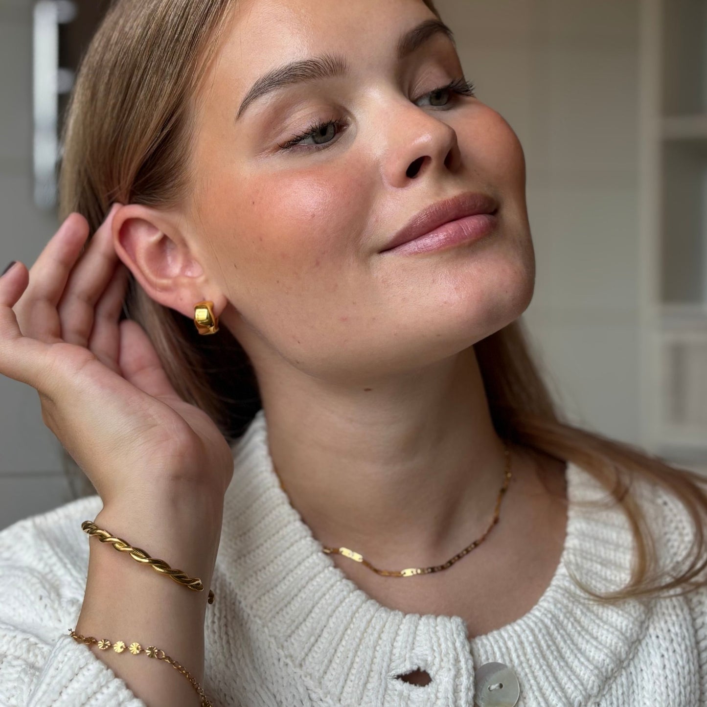 Square Link Choker
