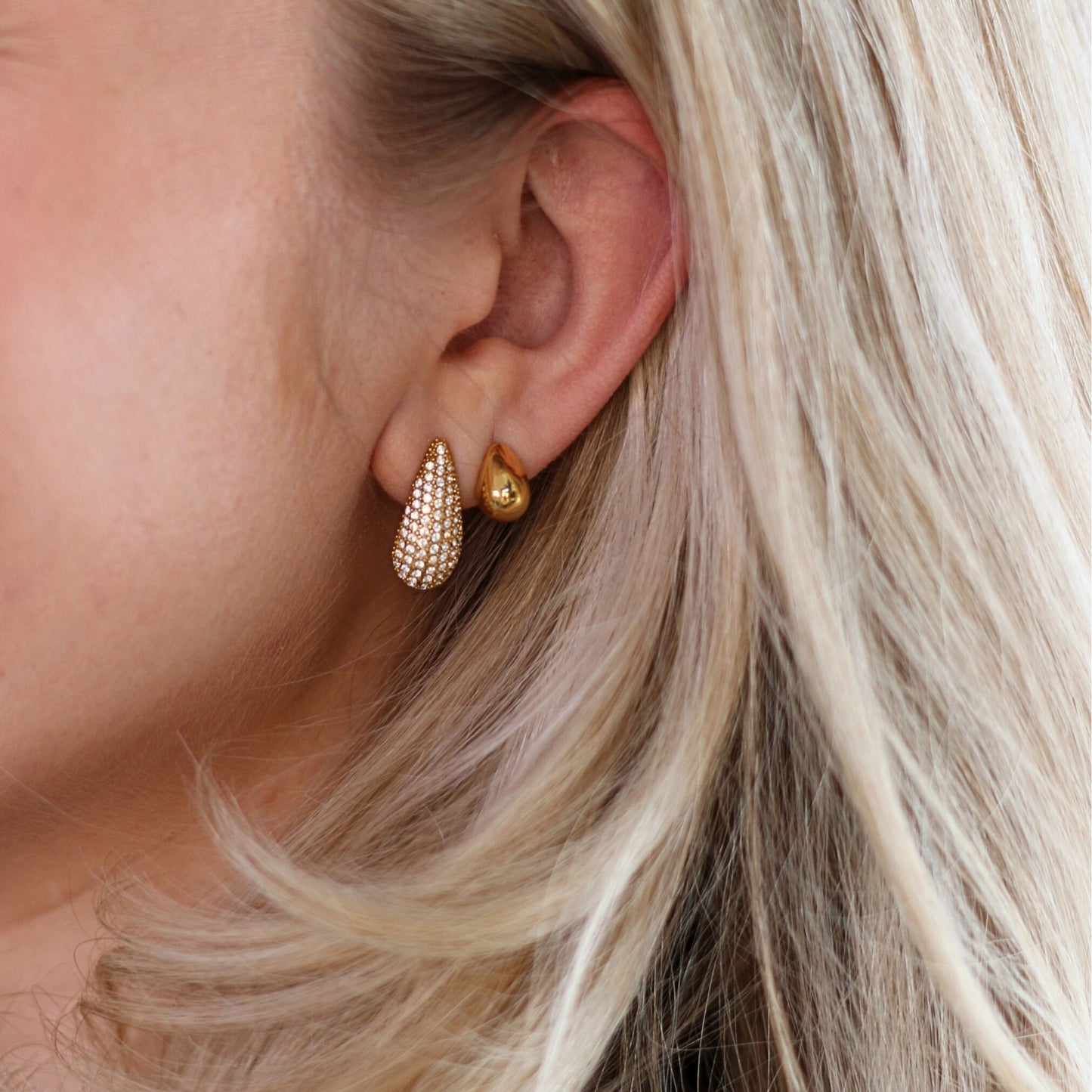 Drop Pave Earrings Gold