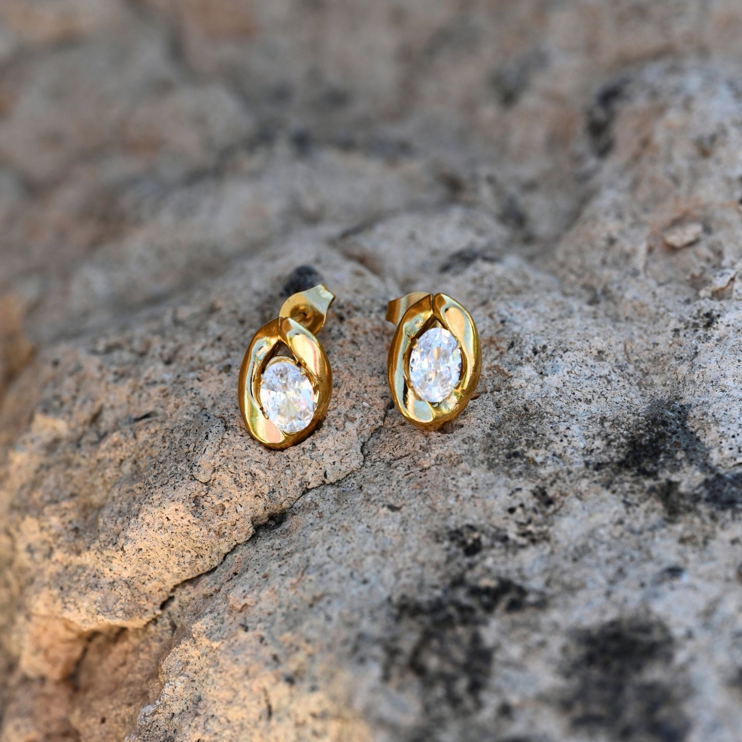 Large Crystal Stud