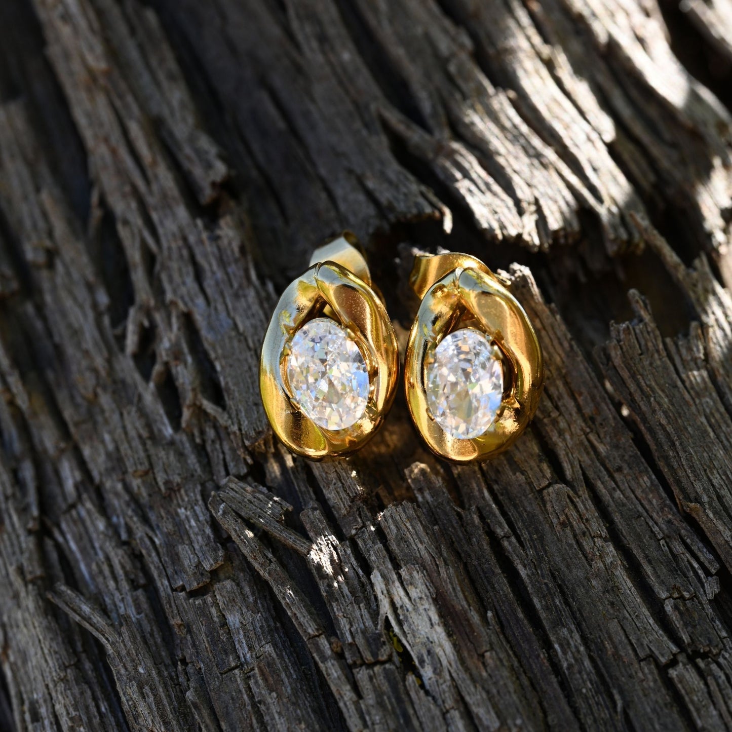 Large Crystal Stud