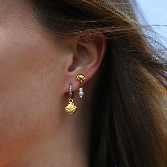 Shell Pendant Crystal Huggies