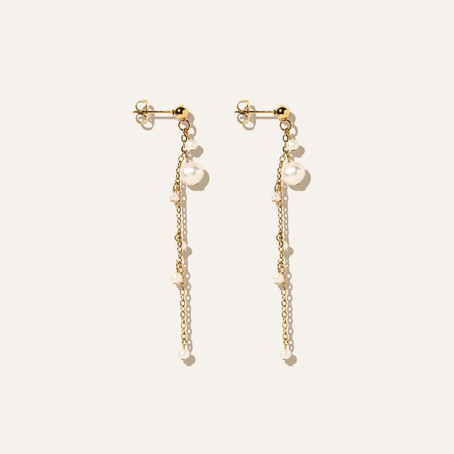 Falling Pearls Earrings