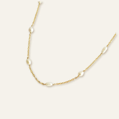 Small Pearls Chain Necklace