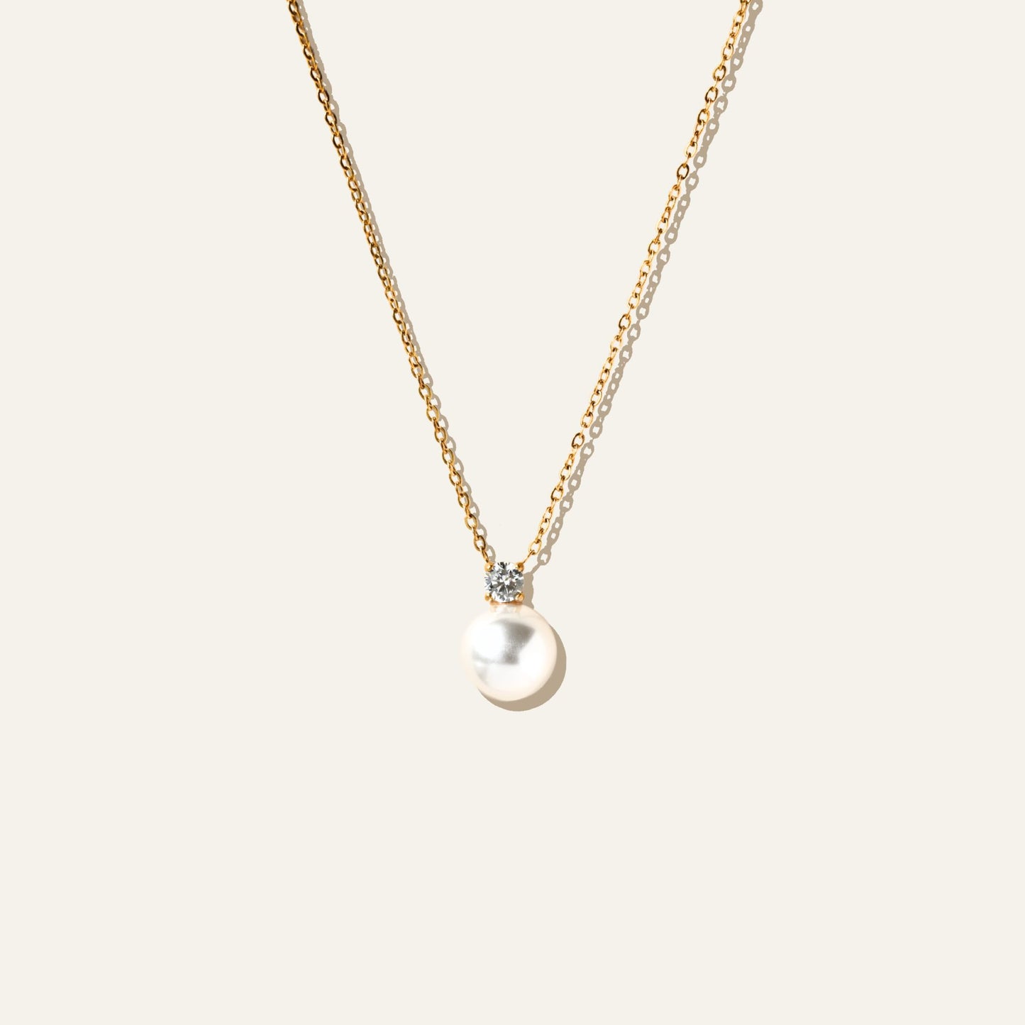 Zirconia Pearl Pendant Necklace