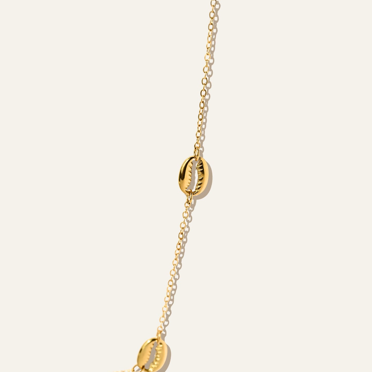 Shelly Necklace