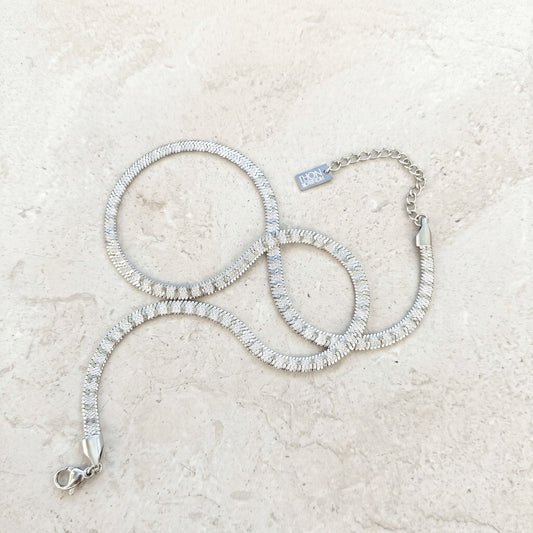 Vintage Snake Chain Necklace Silver