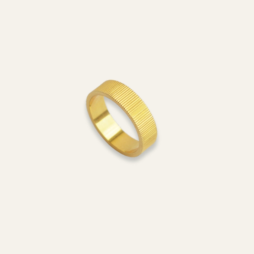 Ribbed Ring