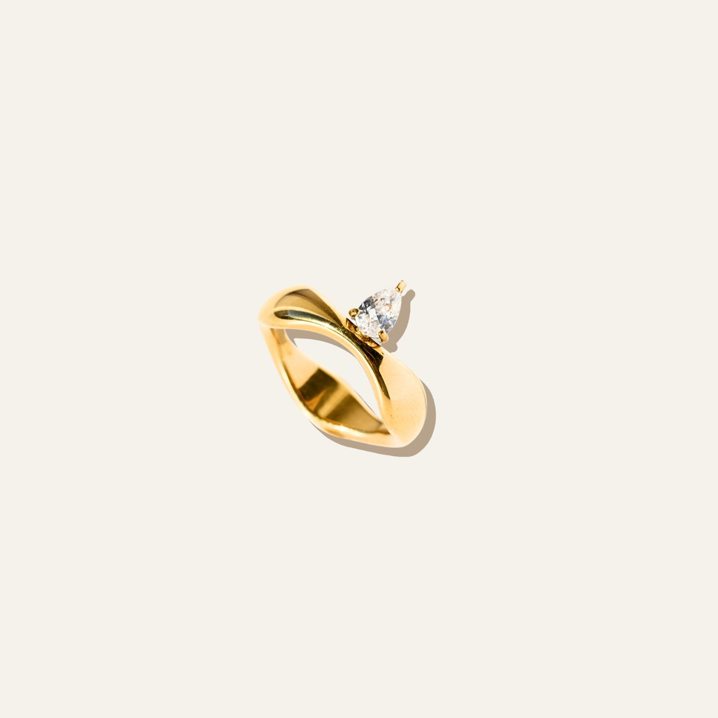 Pear Curve Ring