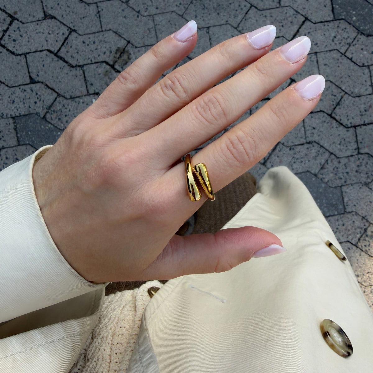 Essence Adjustable Ring