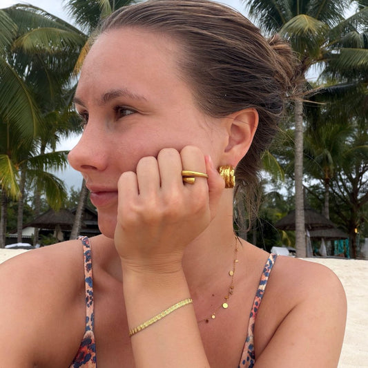 Essence Adjustable Ring