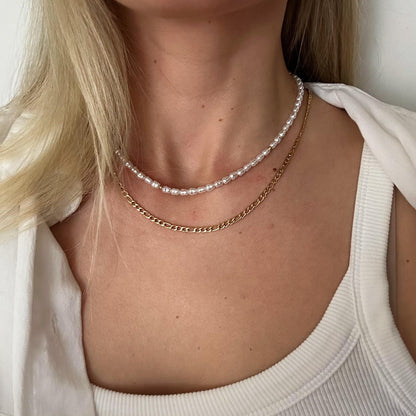 Small Pearls Necklace